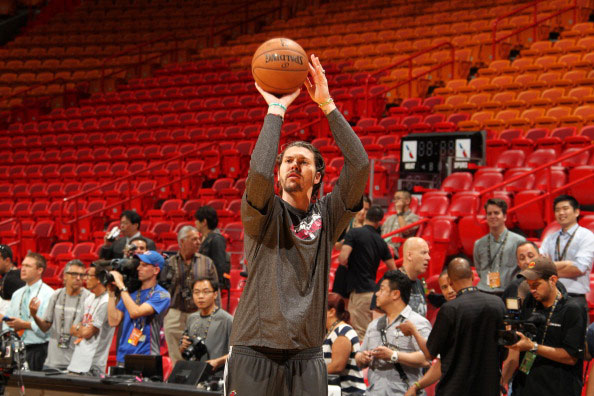 也一举将他 也一举将他