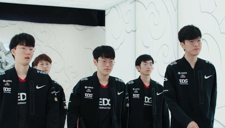 钟内攻势如 钟内攻势如